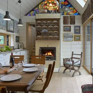 https://mousterlin-cottage.inbrittany.com