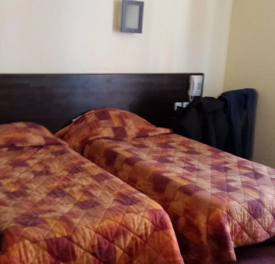 Hotel Estival Arriel Lourdes 3*,